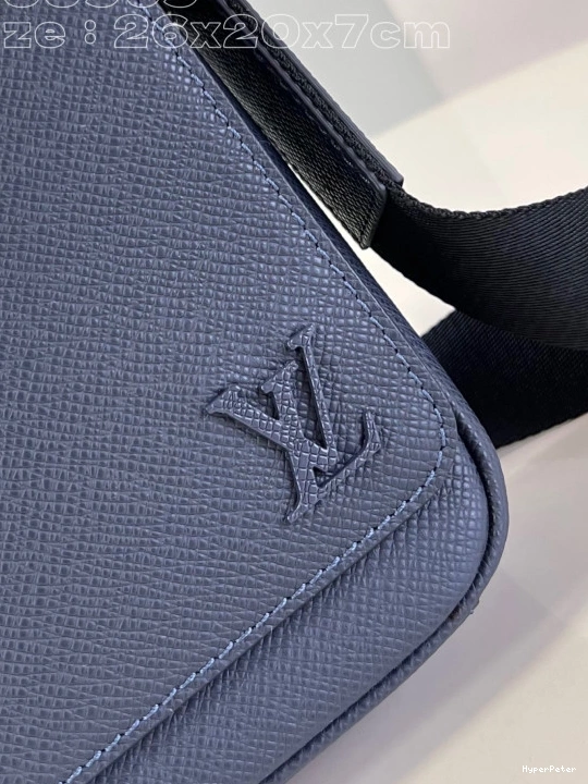 PM LOUIS DISTRICT VUITTON 0818
